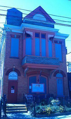 College Point Little League Building httpsuploadwikimediaorgwikipediacommonsthu