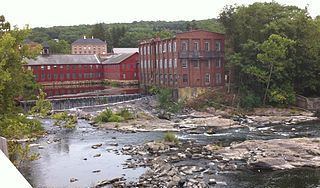 Collinsville, Connecticut httpsuploadwikimediaorgwikipediacommonsthu