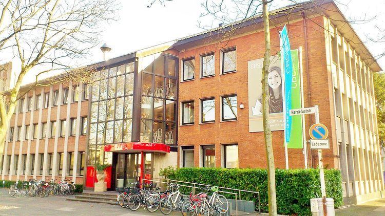Cologne Business School