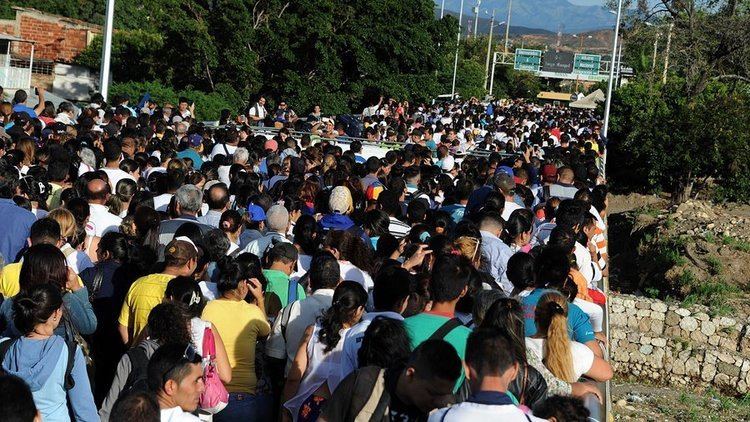 Colombia–Venezuela border The ColombiaVenezuela Border Open To Smugglers Closed To The