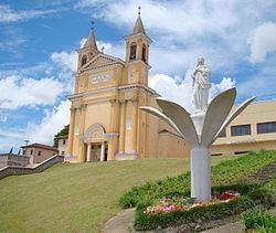 Colombo, Paraná httpsuploadwikimediaorgwikipediacommonsthu