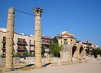 Colonial forum of Tarraco httpsuploadwikimediaorgwikipediacommonsthu