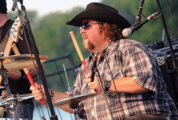 Colt Ford Colt Ford and Jason Aldean Team up on New Song