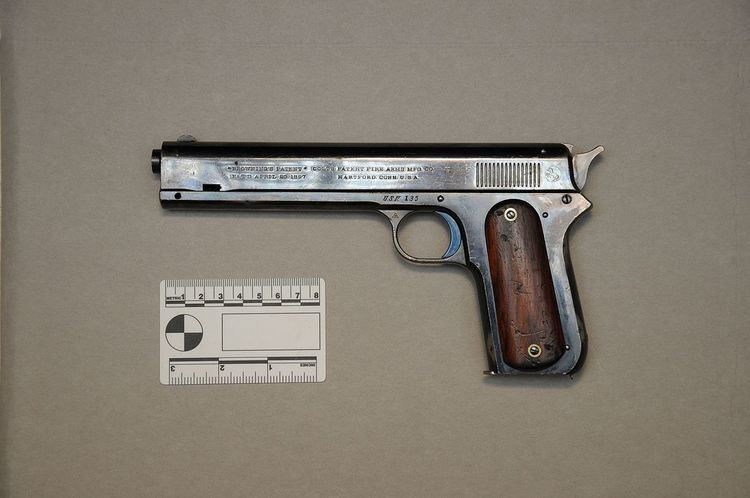 Colt M1900