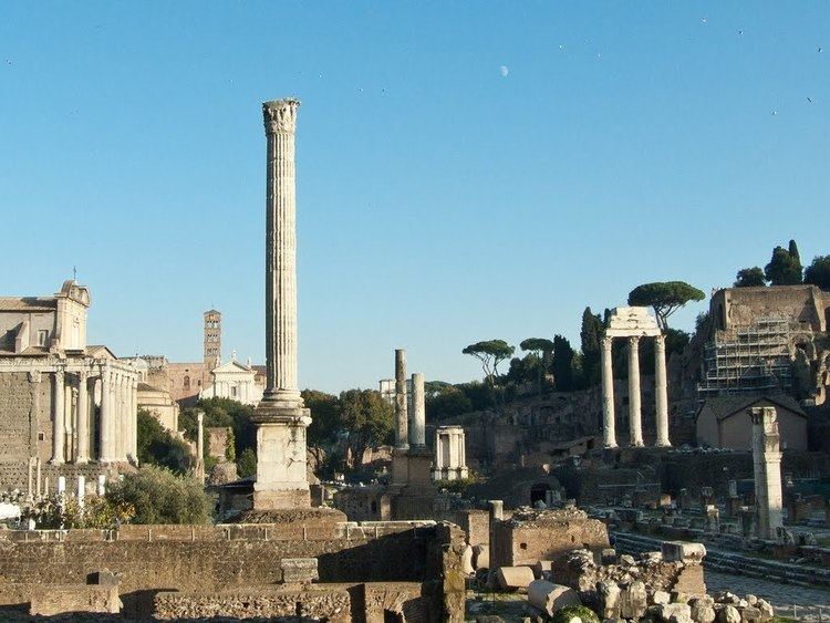 Column of Phocas Panoramio Photo of Rome Italy Roman Forum In front Column of