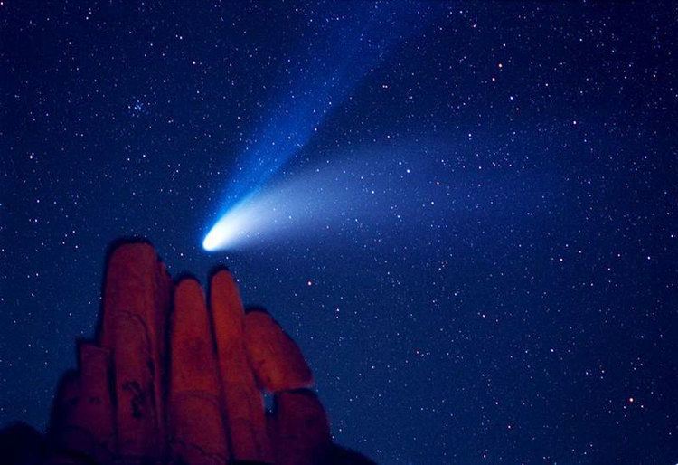 Comet Hale–Bopp APOD 2013 November 24 Comet Hale Bopp Over Indian Cove