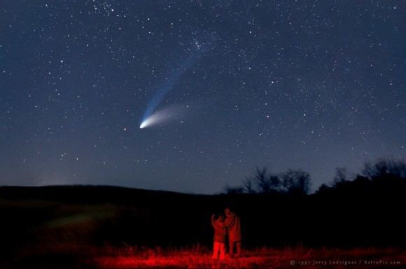 Comet Hale–Bopp This date in science Comet HaleBopp Science Wire EarthSky