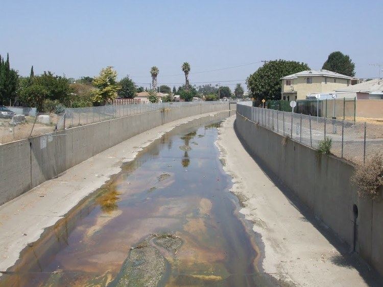 Compton Creek staticpanoramiocomphotoslarge38651185jpg