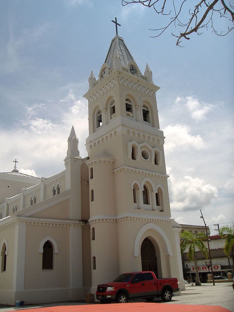 Concatedral Dulce Nombre de Jesús (Humacao, Puerto Rico)