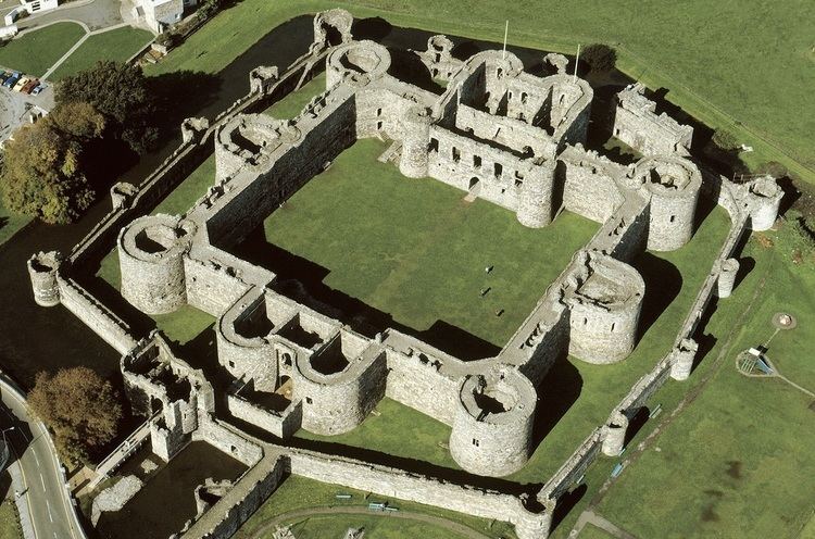 Concentric castle Architecture Medieval Castles