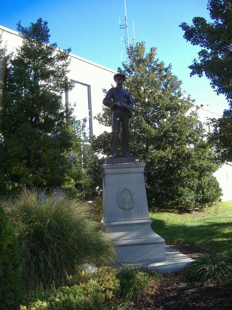 Confederate Monument in Owensboro httpsuploadwikimediaorgwikipediacommonsdd