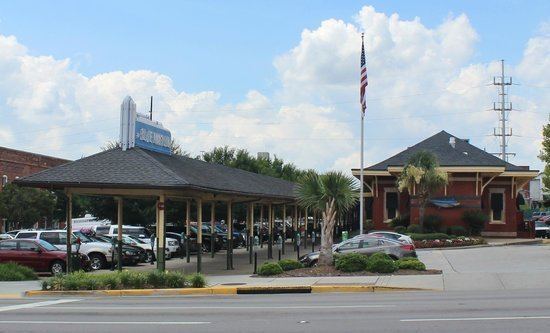 Congaree Vista waterfall Picture of Congaree Vista Columbia TripAdvisor