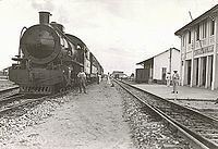Congo–Ocean Railway httpsuploadwikimediaorgwikipediacommonsthu