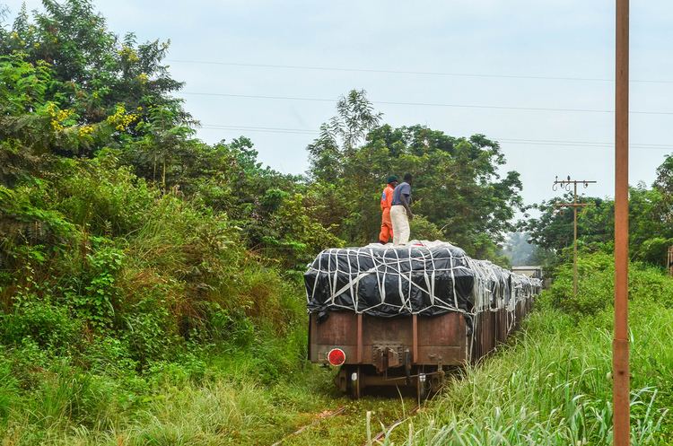 Congo–Ocean Railway Congo Ocean railway Taken on 08 January 2014 in Congo arou Flickr