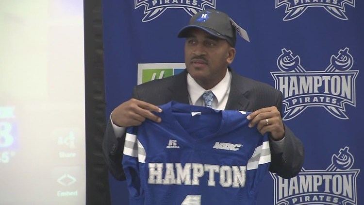 Connell Maynor Hampton introduces Connell Maynor as head football coach