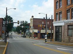 Connellsville, Pennsylvania httpsuploadwikimediaorgwikipediacommonsthu
