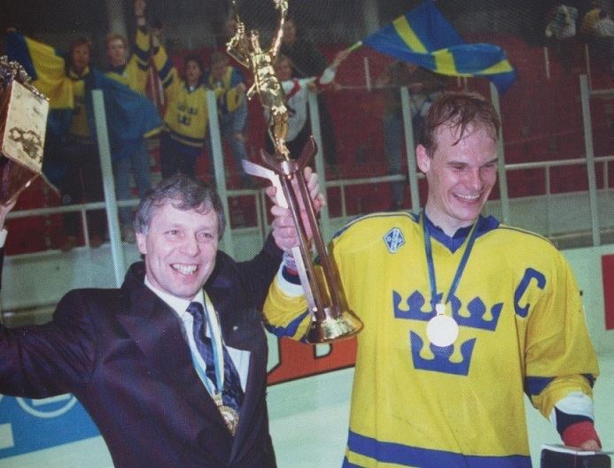 Conny Evensson En av svensk hockeys strsta trnare Old School Hockey Conny
