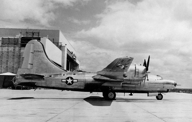 Consolidated B-32 Dominator Consolidated B32 Dominator bomber design development history