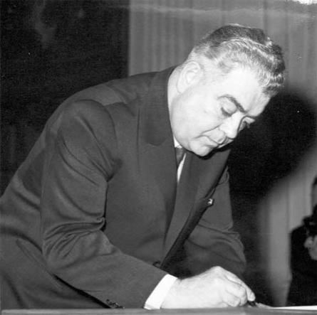 Constantin Dăscălescu Constantin Dsclescu ultimul vtaf al lui Ceauescu