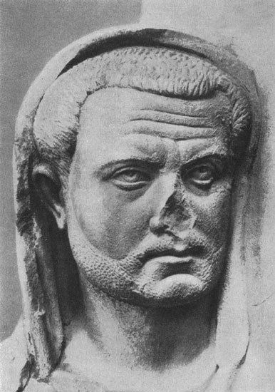 Constantius Chlorus Head of Licinius or Constantius Chlorus Rome Arch of