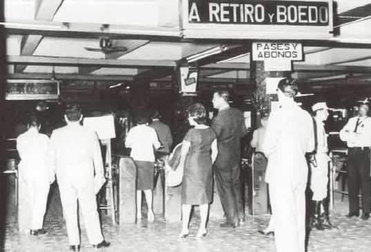 Constitución (Line E Buenos Aires Underground)