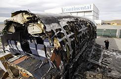 Continental Airlines Flight 1404 Report cites steering in Denver jet crash USATODAYcom