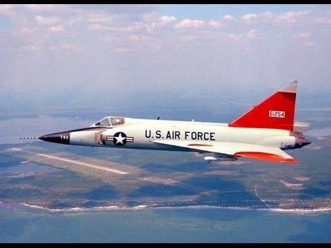 Convair F-102 Delta Dagger USAF39s Convair F102 Delta Dagger YouTube