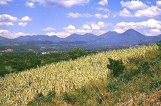 Cordillera de Apaneca httpsuploadwikimediaorgwikipediacommonsthu