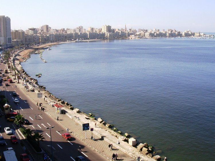 Corniche (Alexandria) Panoramio Photo of Alexandria Corniche west