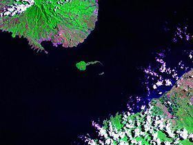 Corregidor Caldera httpsuploadwikimediaorgwikipediacommonsthu