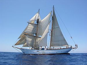 Corwith Cramer (ship) httpsuploadwikimediaorgwikipediaenthumb7