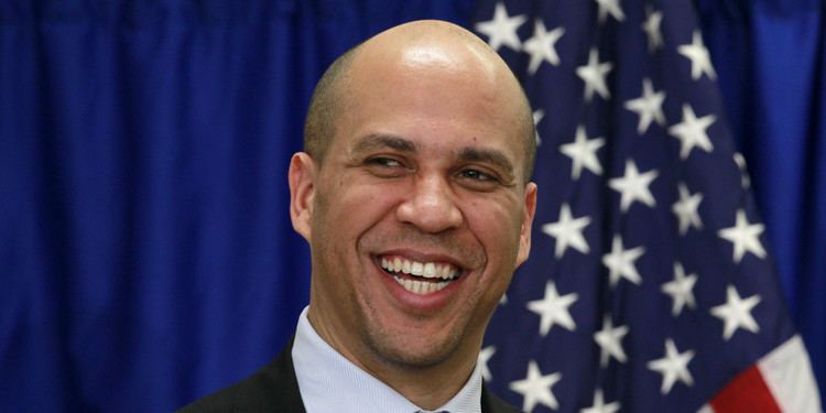 Cory Booker Cory Booker Gave Away 81 Of His Income To Charity Last Year