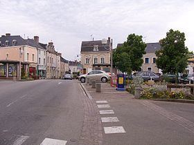 Cossé-le-Vivien httpsuploadwikimediaorgwikipediacommonsthu