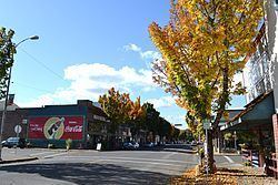 Cottage Grove, Oregon httpsuploadwikimediaorgwikipediacommonsthu