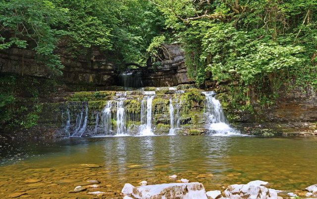 Cotter Force Cotter Force Waterfall George Hopkins ccbysa20 Geograph