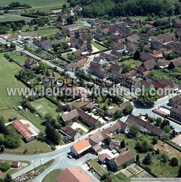 Courgenay, Yonne wwwleuropevueducielcomphotosaeriennesapercus