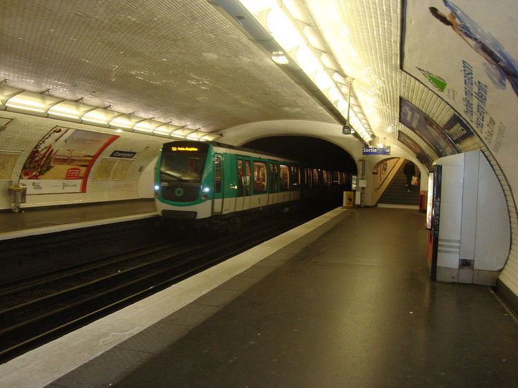 Couronnes (Paris Métro)
