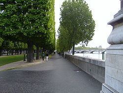 Cours-la-Reine httpsuploadwikimediaorgwikipediacommonsthu