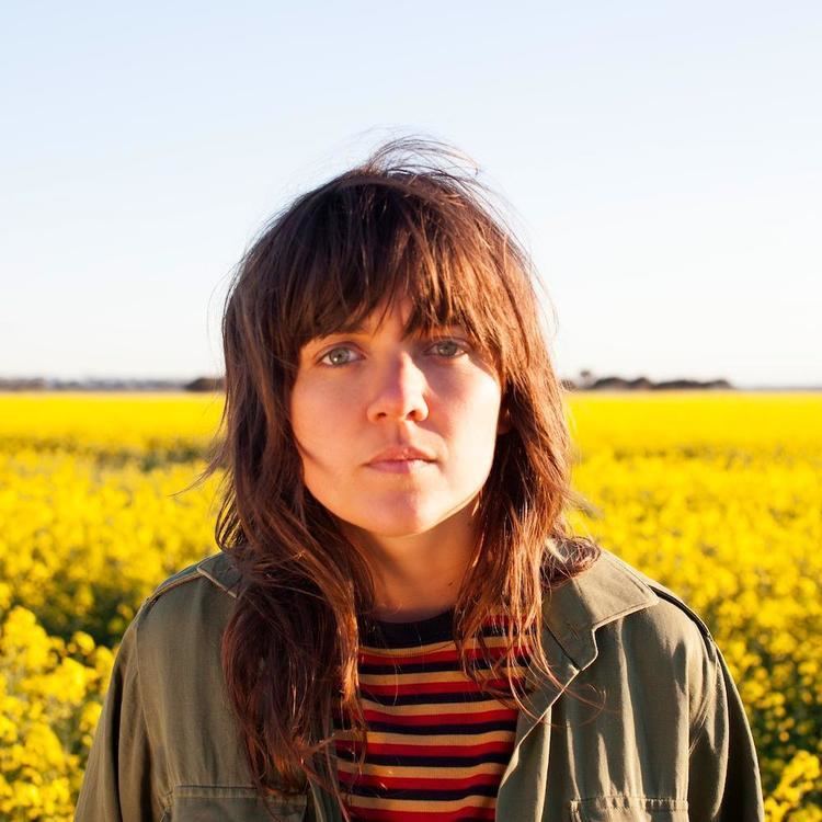 Courtney Barnett The Many Sides of Courtney Barnett Articles Relix