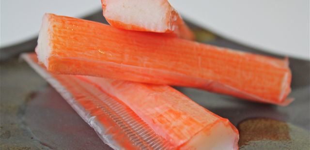 Crab stick What is imitation crab meat It39s called surimi and it39s a fake crab