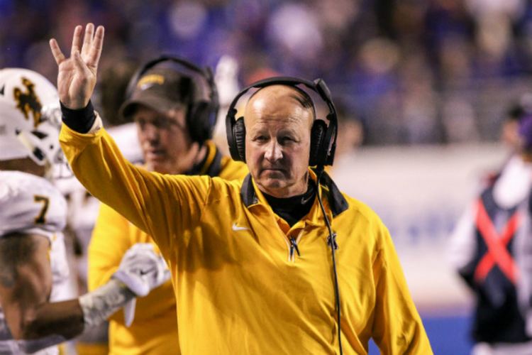Craig Bohl Coach Bohl Will Stay With Wyoming