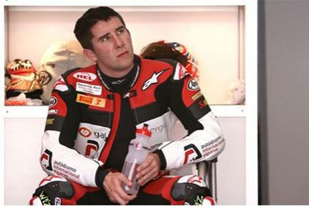 Craig Jones (motorcycle racer) WSS Craig Jones dies after Brands crash Visordown