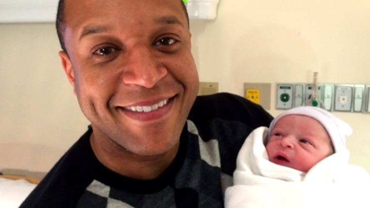 Craig Melvin Take it from new dad Craig Melvin Paternity leave