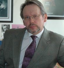 Craig Russell (British author) httpsuploadwikimediaorgwikipediacommonsthu