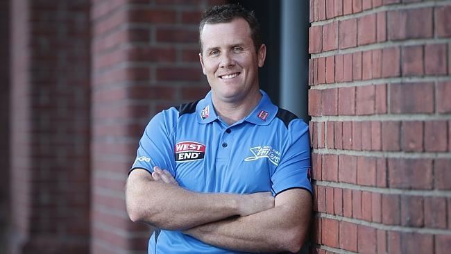 Craig Simmons BBL04 Craig Simmons hopes Adelaide Strikers can upset