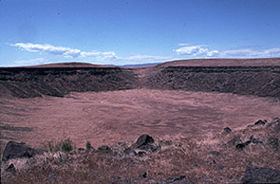 Crater Rings (Idaho) httpsuploadwikimediaorgwikipediacommonsthu