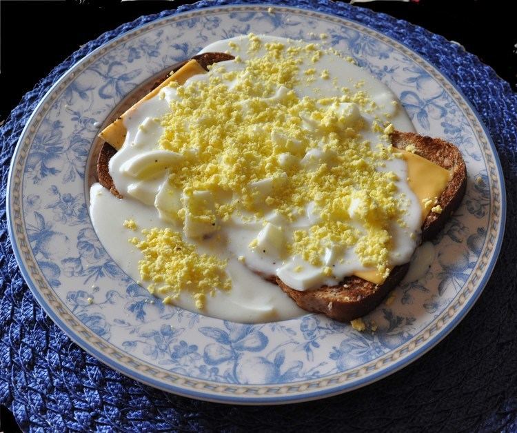 Creamed eggs on toast Creamed Eggs and Cheese on Toast BigOven