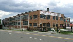 Crescent Brass and Pin Company Building httpsuploadwikimediaorgwikipediacommonsthu
