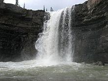 Crescent Falls httpsuploadwikimediaorgwikipediacommonsthu