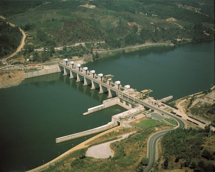 Crestuma-Lever Dam dourovalleyeuMultimedia2170Crestuma1024x768jpg